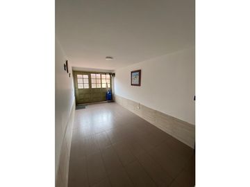 Casa en venta de  portales del norte