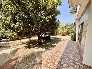 Turbaco - Venta de Casa Campestre.