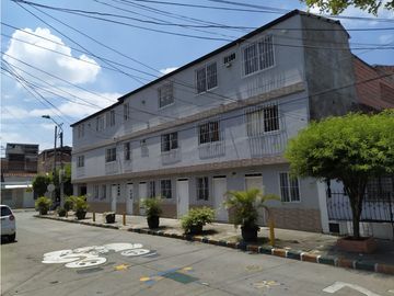 VENDO CASA AL SUR ORIENTE DE CALI RENTANDO