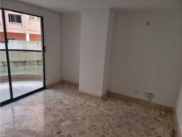 Venta apartamento usado en Alto Prado