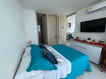 Encantador apartamento en venta, sector Clínica Portoazul.