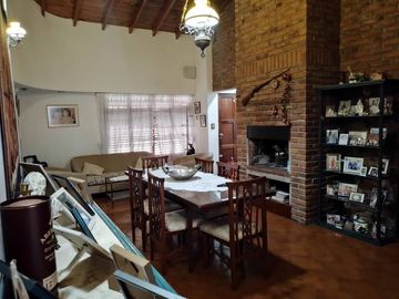 Chalet en venta en Merlo Sur