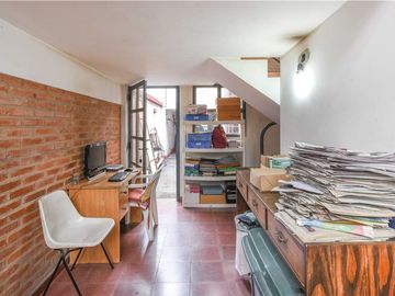 VENTA CASA 5 AMB AVELLANEDA WILDE ACEPTA PERMUTA