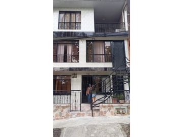 Se vende casa en samaria con viviendas independientes