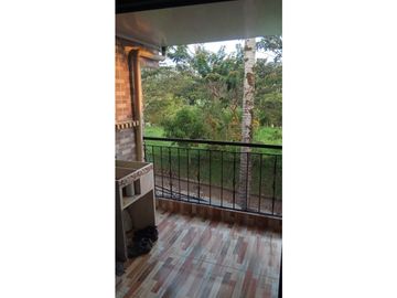 Se vende casa en samaria con viviendas independientes