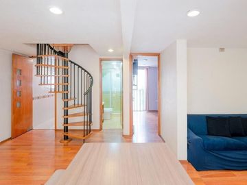 Departamento duplex  en Cerrada Santa Lucia