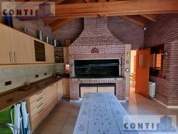Casa en  Barrio cerrado Acacias Blancas - Apto Credito