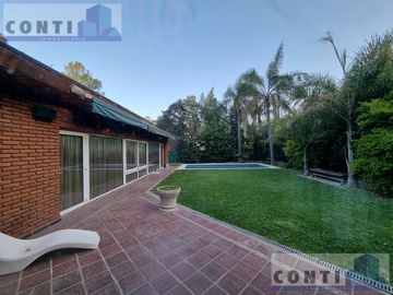Casa en  Barrio cerrado Acacias Blancas - Apto Credito