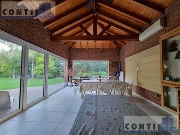 Casa en  Barrio cerrado Acacias Blancas - Apto Credito
