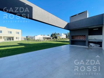 venta de Casa a estrenar en  barrio Santa Ines, Canning