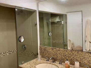 Fabuloso Departamento en Las Hadas