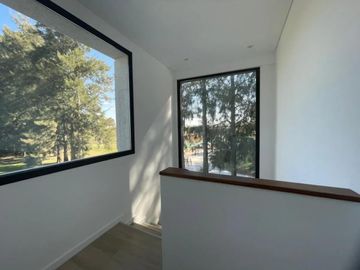 Moderna  Casa a la venta  4 Amb - Barrio Privado Lares De Canning  a estrenar!!