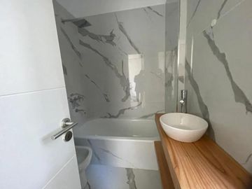 Moderna  Casa a la venta  4 Amb - Barrio Privado Lares De Canning  a estrenar!!