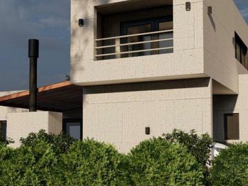 Casa en venta Barrio Manuel Belgrano, Escobar, 4 Ambientes