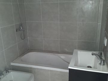 Venta- Departamento -a estrenar-Moreno Centro - OPORTUNIDAD
