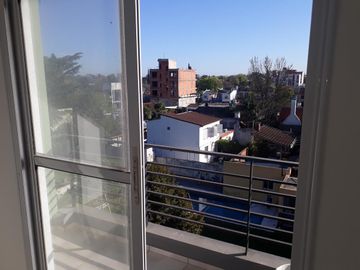 Venta- Departamento -a estrenar-Moreno Centro - OPORTUNIDAD