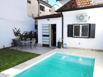 VENTA CHALET 6 AMBIENTES EN VICENTE LÓPEZ