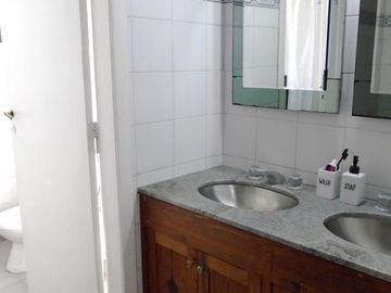 VENTA CHALET 6 AMBIENTES EN VICENTE LÓPEZ