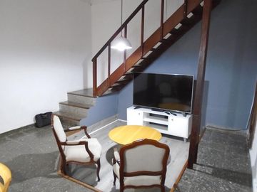 VENTA CHALET 6 AMBIENTES EN VICENTE LÓPEZ