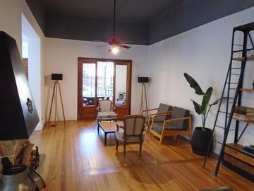 VENTA CHALET 6 AMBIENTES EN VICENTE LÓPEZ