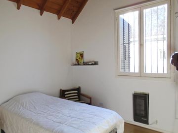 VENTA CHALET 6 AMBIENTES EN VICENTE LÓPEZ