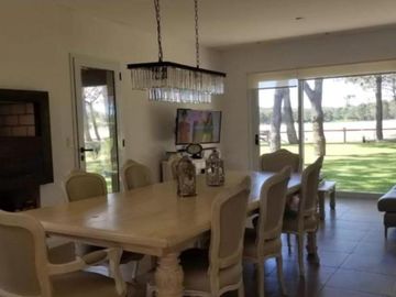 Casa - Boulevard La Herradura 678 - Pinamar