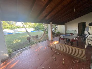 Casa - Ciudad Jardin Del Palomar-venta-lote 800 mts-piscina -patio -quincho -garage- pileta-patio