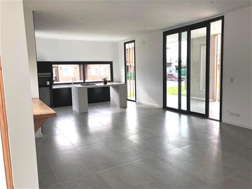 Venta Casa Sustentable en Puertos - Barrio Araucaria