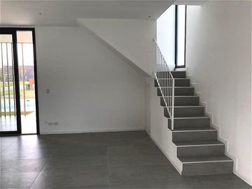 Venta Casa Sustentable en Puertos - Barrio Araucaria