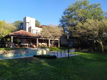 Hermosa propiedad en venta, Country El Bosque