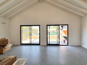 Casa a estrenar en venta en Santa Clara