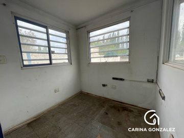 Venta de galpón de uso comercial en Neuquén Capital