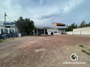 Venta de galpón de uso comercial en Neuquén Capital