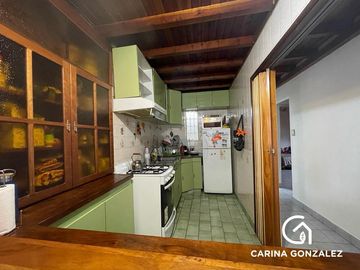 Venta de galpón de uso comercial en Neuquén Capital