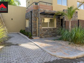 Casa - Banfield Oeste