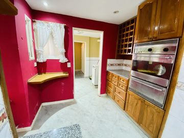 Casa - Martinez-pileta-quincho-Venta-5 ambientes-ascensor-garage-cochera-parque
