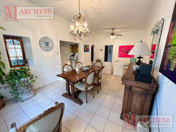 Casa 4 ambientes en venta en Castelar