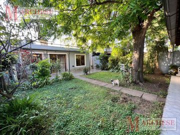 Casa 4 ambientes en venta en Castelar