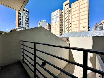 VENTA - Santiago / 9 de Julio - 1 dorm     Escrit     Patio