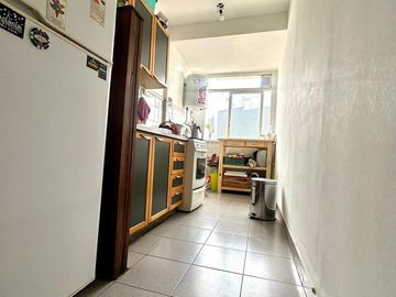 DEPARTAMENTO 2 AMBIENTES CON BLACON EN CHACARITA VENTA