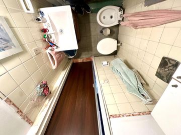 DEPARTAMENTO 2 AMBIENTES CON BLACON EN CHACARITA VENTA
