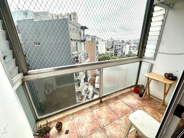 DEPARTAMENTO 2 AMBIENTES CON BLACON EN CHACARITA VENTA