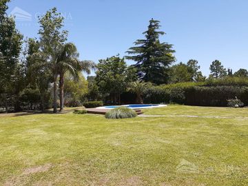 Casa - La herradura- una planta