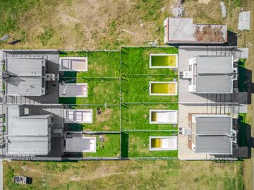 Casa 2 dormitorios con jardin y pileta. A Estrenar. Financiacion  en pesos.