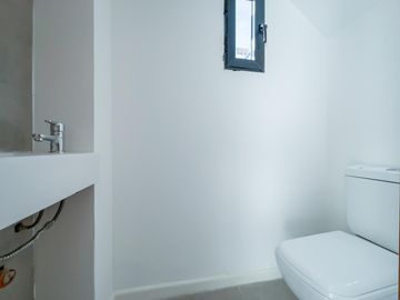 Casa 2 dormitorios con jardin y pileta. A Estrenar. Financiacion  en pesos.