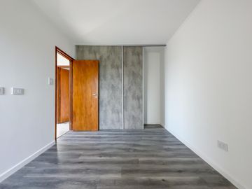 Casa 2 dormitorios con jardin y pileta. A Estrenar. Financiacion  en pesos.