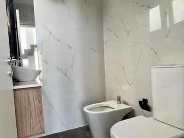 Casa en venta en Barrio Virazon al lago, Nordelta, Tigre