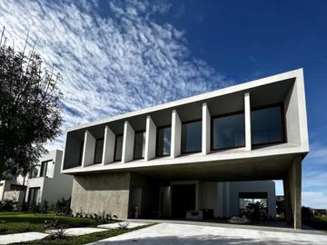 Casa en venta en Barrio Virazon al lago, Nordelta, Tigre
