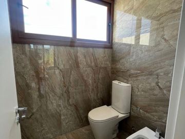 Casa en venta en Barrio Virazon al lago, Nordelta, Tigre