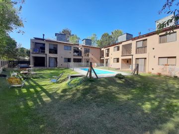vendo Departamento en  Condominio  Villa General Belgrano ideal renta